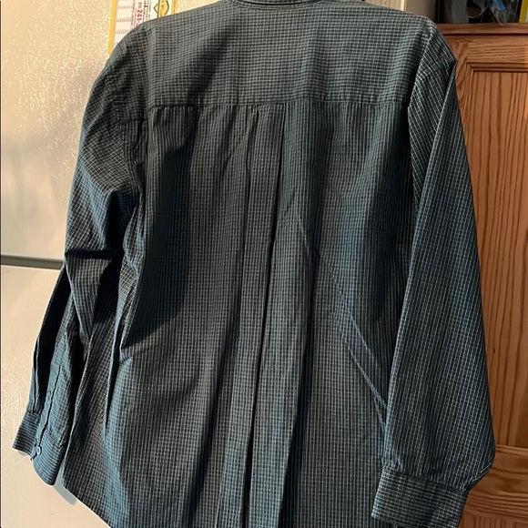 Men’s Van Heusen Button Down Size L - Picture 3 of 4